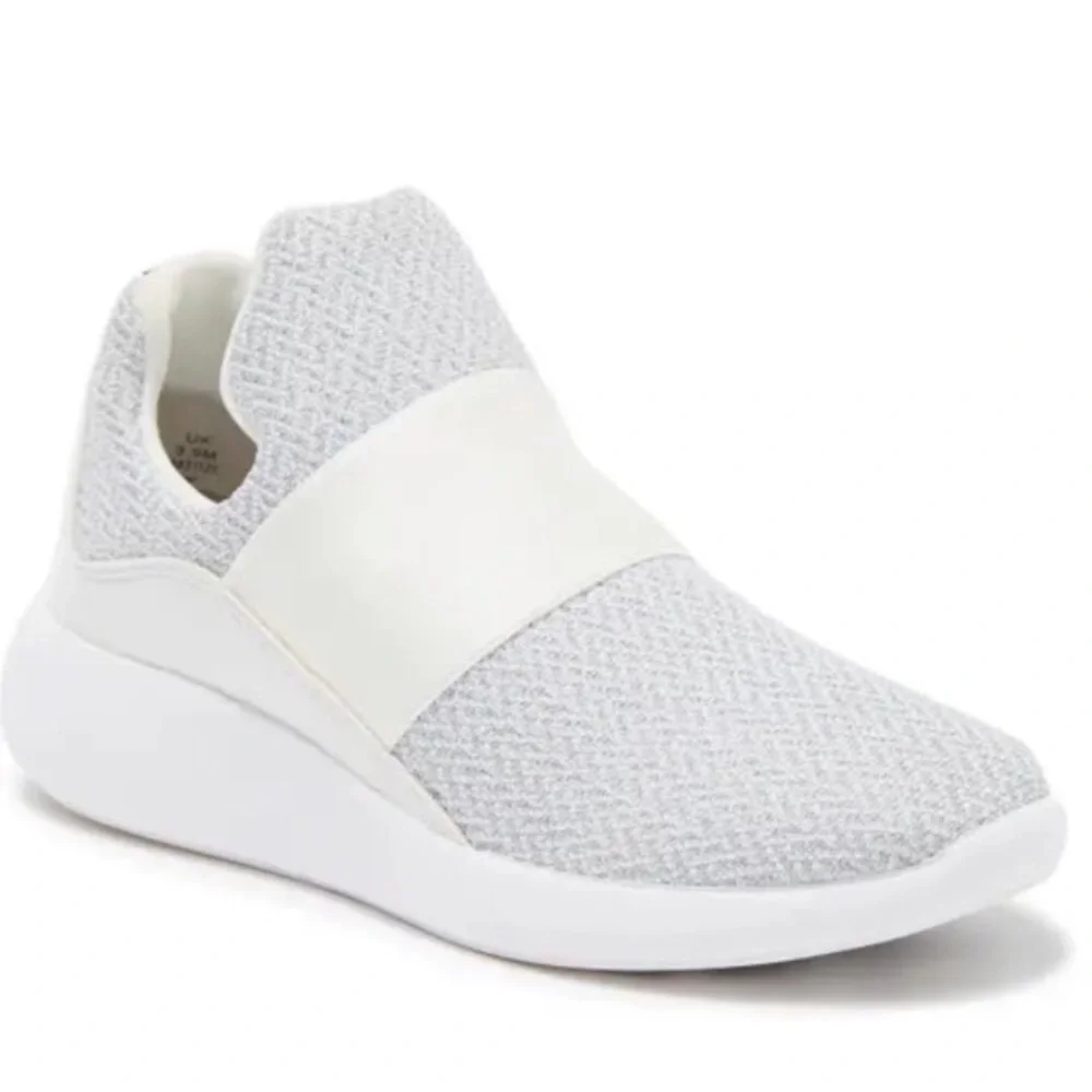 NEW! Women's Donna Karan White Silver Sparkly Cory Slip-On Sneaker - Size 10